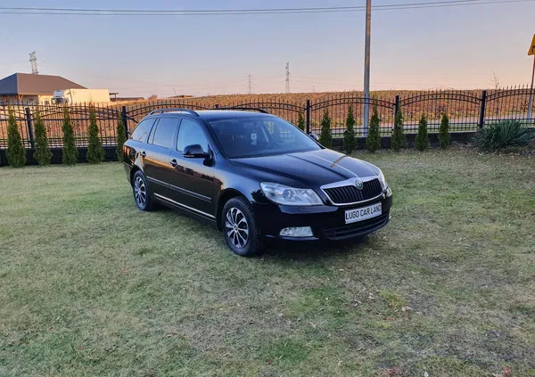 ostrzeszów Skoda Octavia cena 25900 przebieg: 233000, rok produkcji 2011 z Ostrzeszów